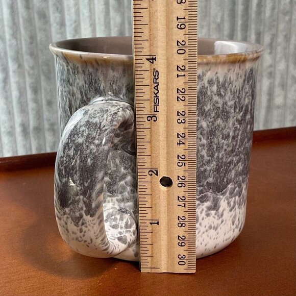 Meritage Mug Oversized Gray Ivory Ombré Abstract Stoneware Coffee Tea Soup 4"x4" - Picture 5 of 8